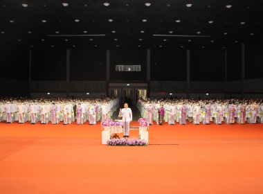พิธีถวายเครื่องราชสักการะ และจุดเทียนถวายพระพรชัยมงคล ... พารามิเตอร์รูปภาพ 5