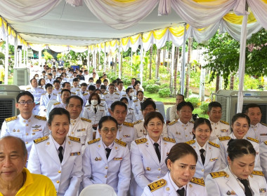 พิธีเจริญพระพุทธมนต์สมโภชพระมหาธาตุเจดีย์และพิธีถวายน้ำสรงพระราชทาน เพื่อเฉลิมพระเกียรติ และถวายเป็นพระราชกุศล ... พารามิเตอร์รูปภาพ 4