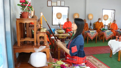  ร่วมพิธีทำบุญเปิดสถานีบริการน้ำมัน สกก.ดอยสะเก็ด จำกัด พารามิเตอร์รูปภาพ 1