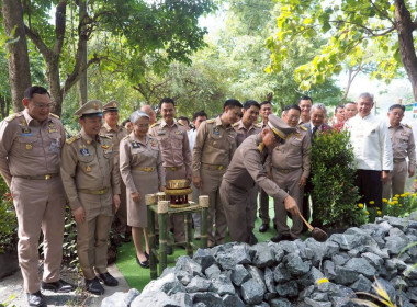 พิธีบวงสรวงสักการะสิ่งศักดิ์สิทธิ์เนื่องในโอกาสรื้อถอนอาคารและสิ่งปลูกสร้าง ณ กิจการน้ำพุร้อนสันกำแพง ... พารามิเตอร์รูปภาพ 7