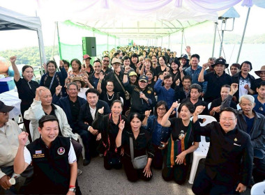 ร้อยเอก ธรรมนัส พรหมเผ่า ลงพื้นที่ เขื่อนแม่งัดสมบูรณ์ชล ... พารามิเตอร์รูปภาพ 6